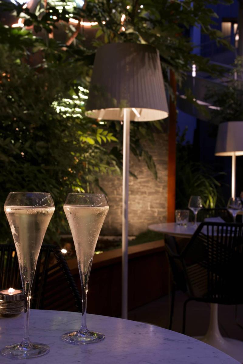 Boissons dans l'établissement Renaissance Paris Republique Hotel & Spa