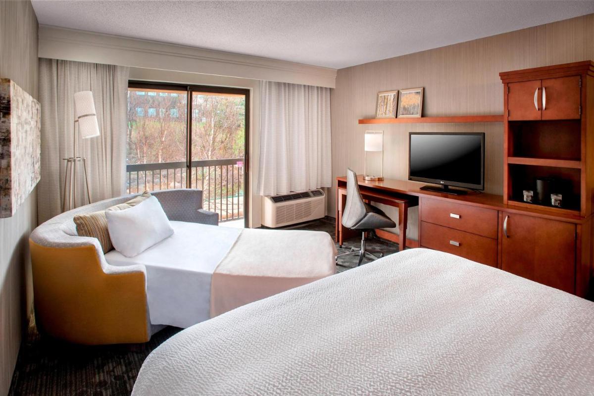 Courtyard Parsippany - Housity