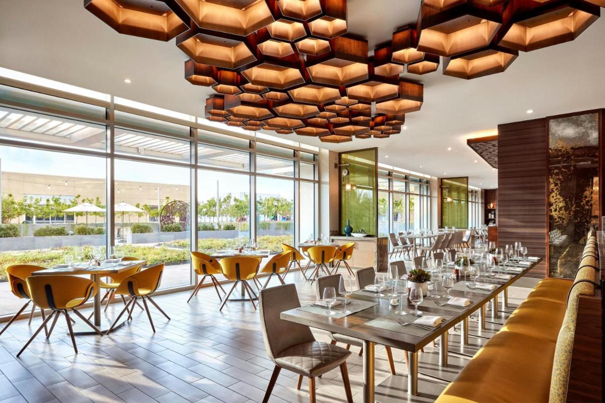 JW Marriott, Anaheim Resort - Housity