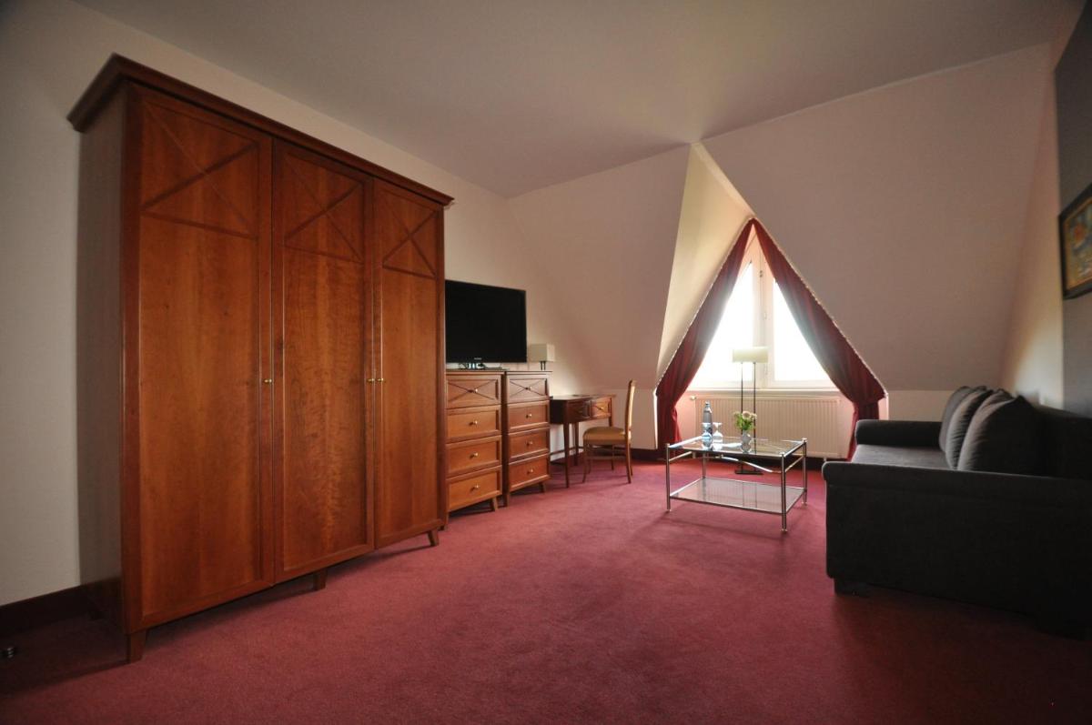 City Hotel Aschersleben - Housity