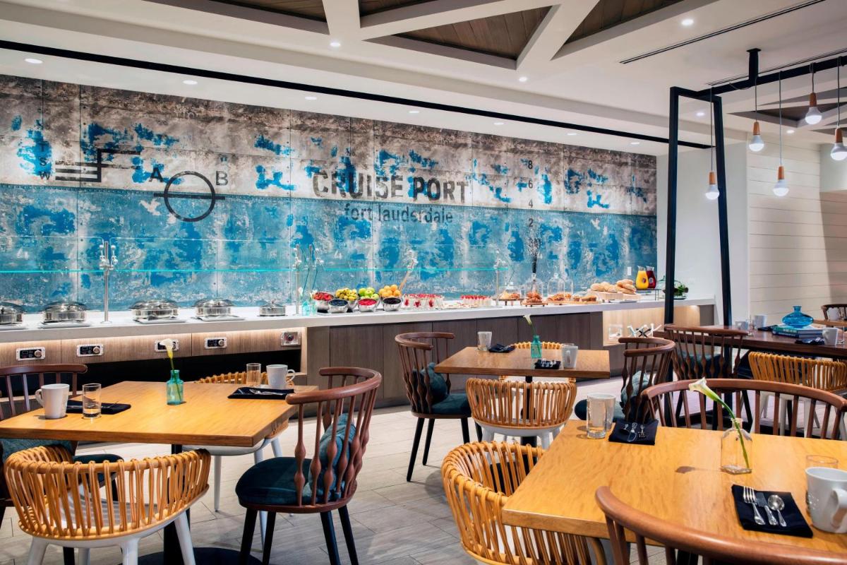 Renaissance Fort Lauderdale Cruise Port Hotel - Housity