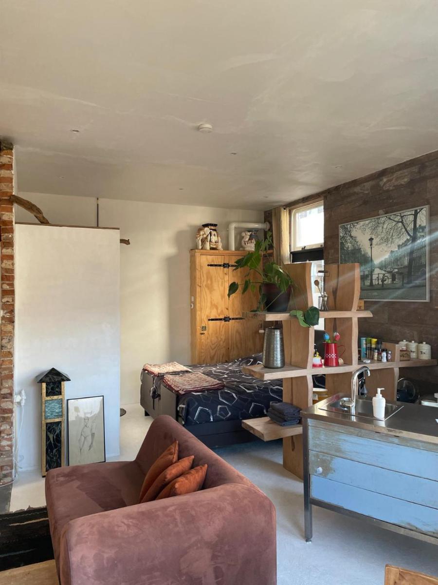 Studio - Housity
