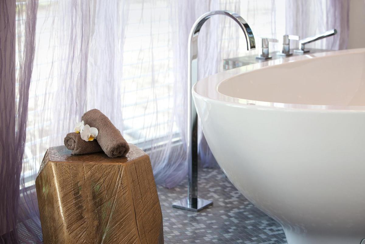 Ein Badezimmer in der Unterkunft Hotel Traube Tonbach