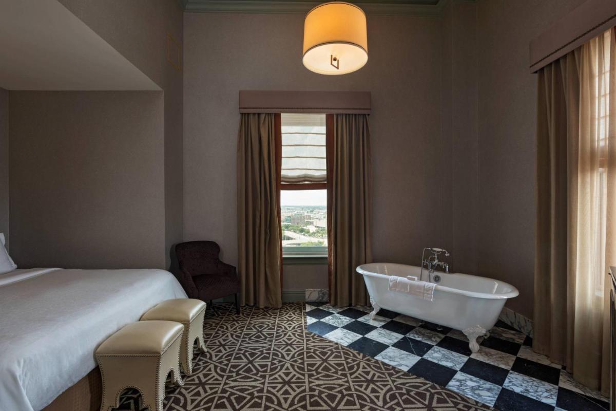 Hotel ICON, Autograph Collection - Housity
