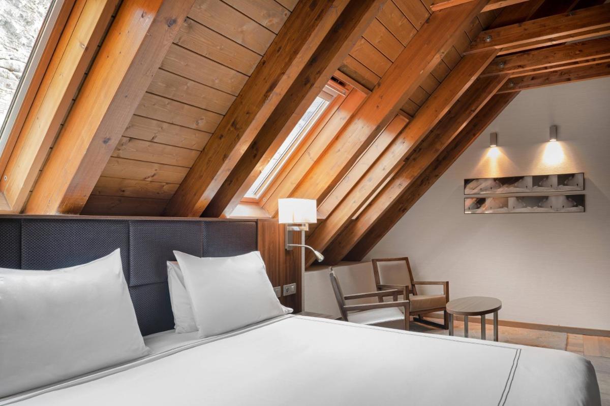 Cama o camas de una habitación en Hotel AC Baqueira Ski Resort, Autograph Collection