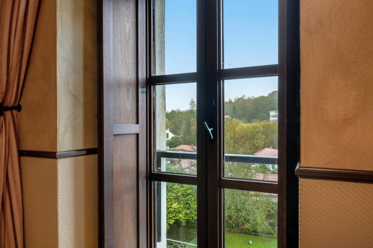 Imagen de la galería de Hotel Palacio del Carmen, Autograph Collection, en Santiago de Compostela