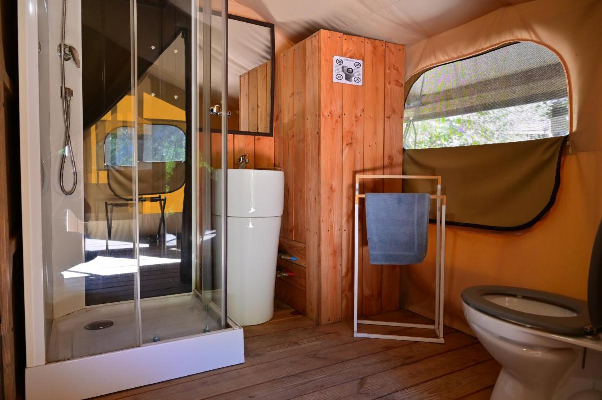 Prehistoric Lodge - Adult Only - Housity