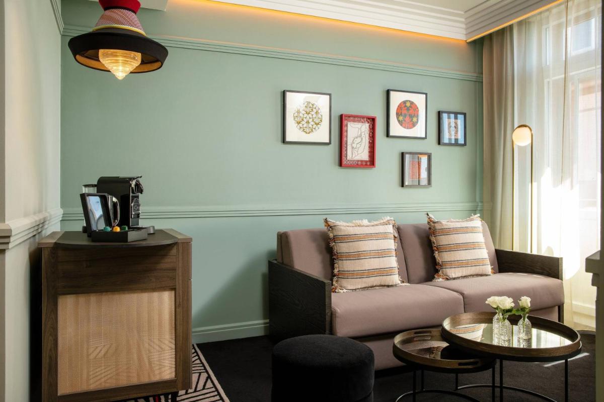 Coin salon dans l'établissement Maison Rouge Strasbourg Hotel & Spa, Autograph Collection