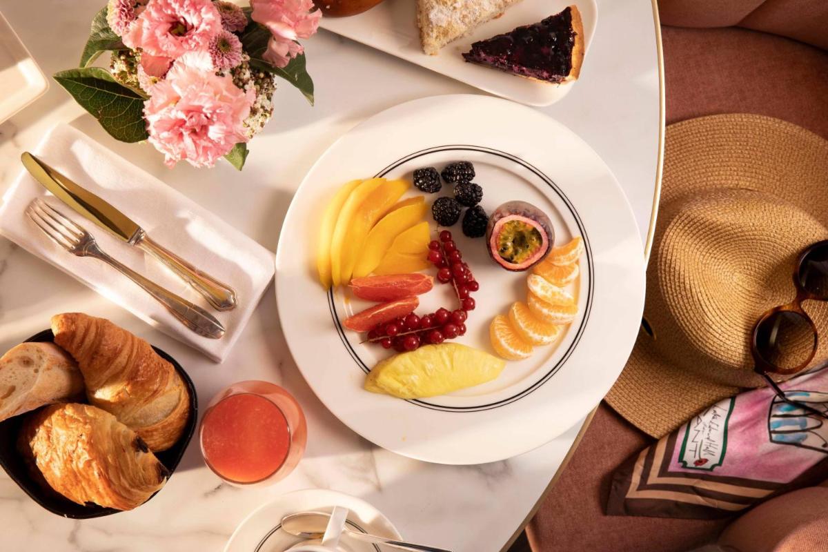 Nourriture dans l'hôtel ou à proximité