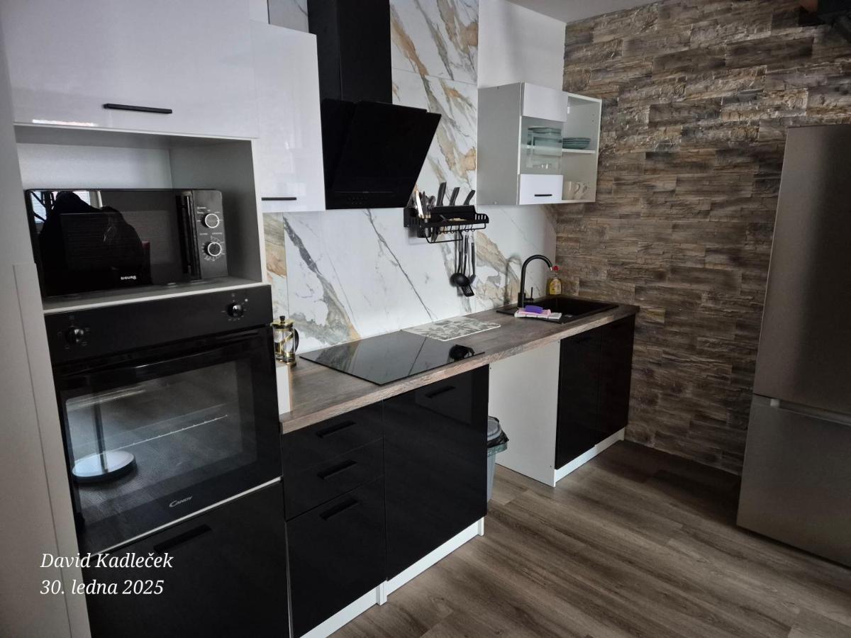 Apartmány HAVLÍČKOVA s parkováním zdarma - Housity