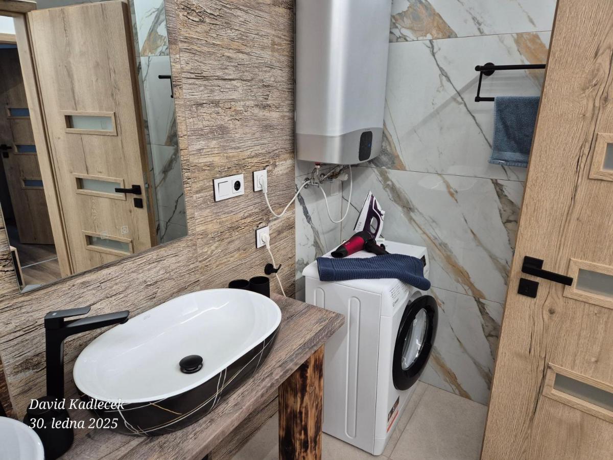 Apartmány HAVLÍČKOVA s parkováním zdarma - Housity