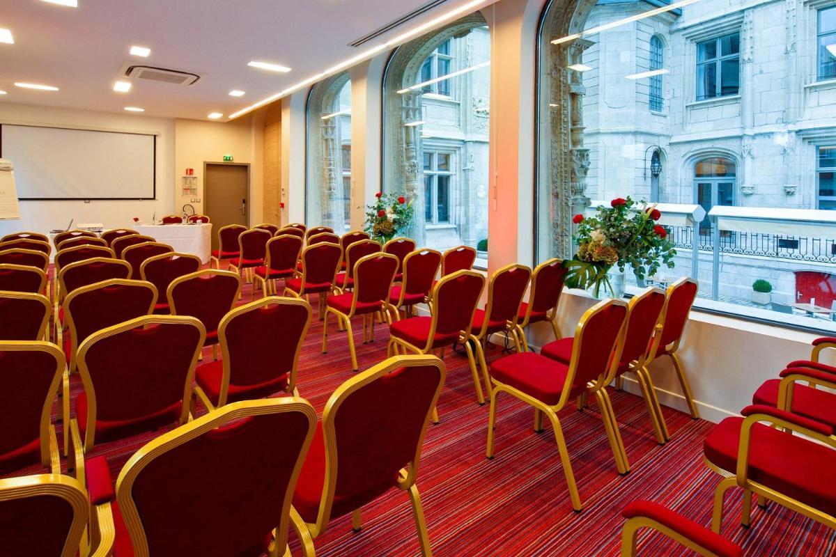 Espace de conférence ou salle de réunion dans l'établissement Hôtel de Bourgtheroulde, Autograph Collection