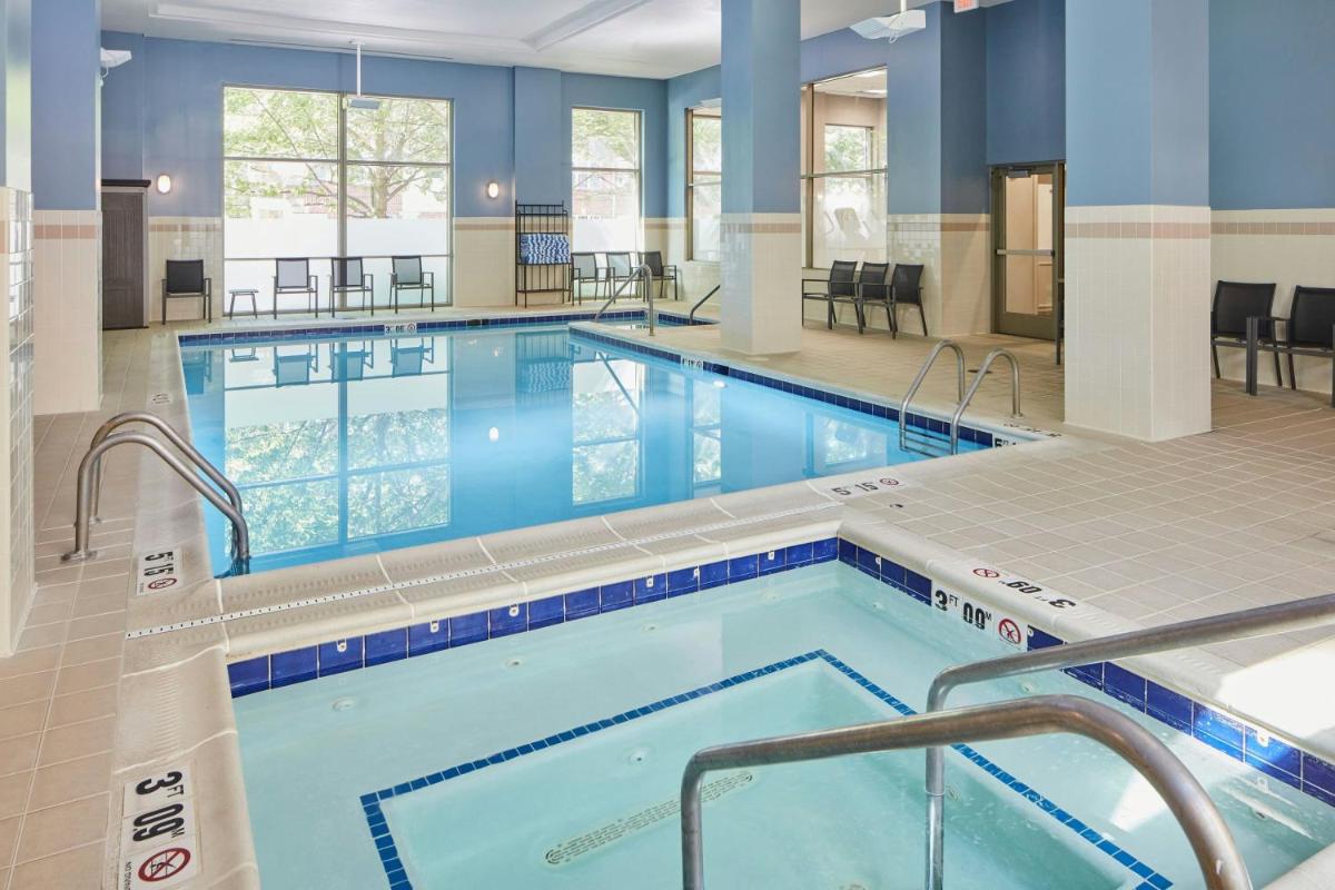 Residence Inn Arlington Courthouse - Housity