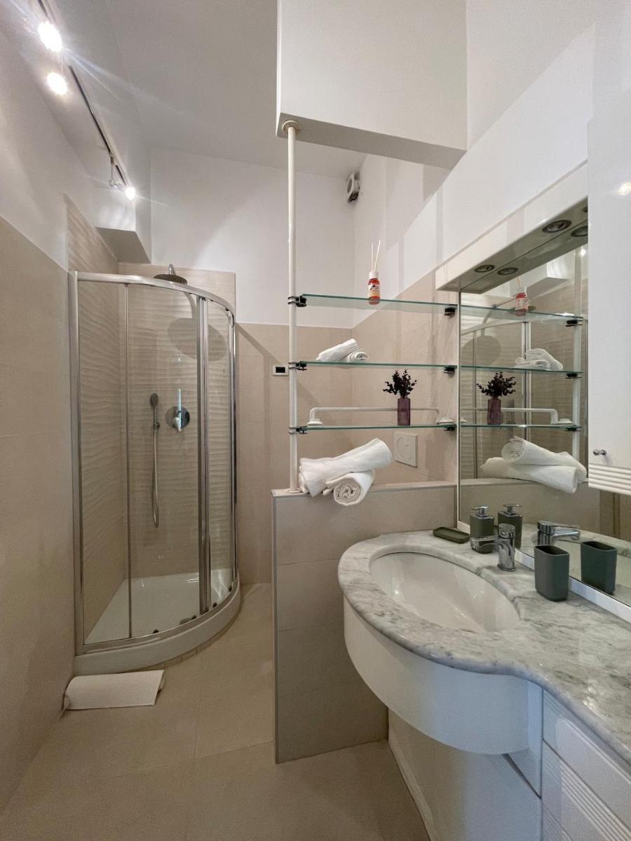 San Giovanni Apartment Rome - Housity