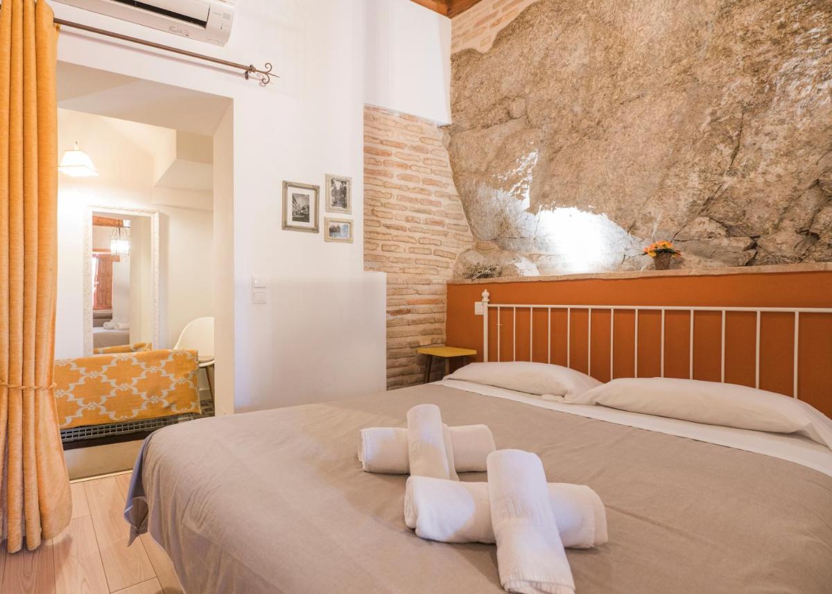 El Aljibe de San Cipriano - Apartamentos Aloha Toledo - Housity