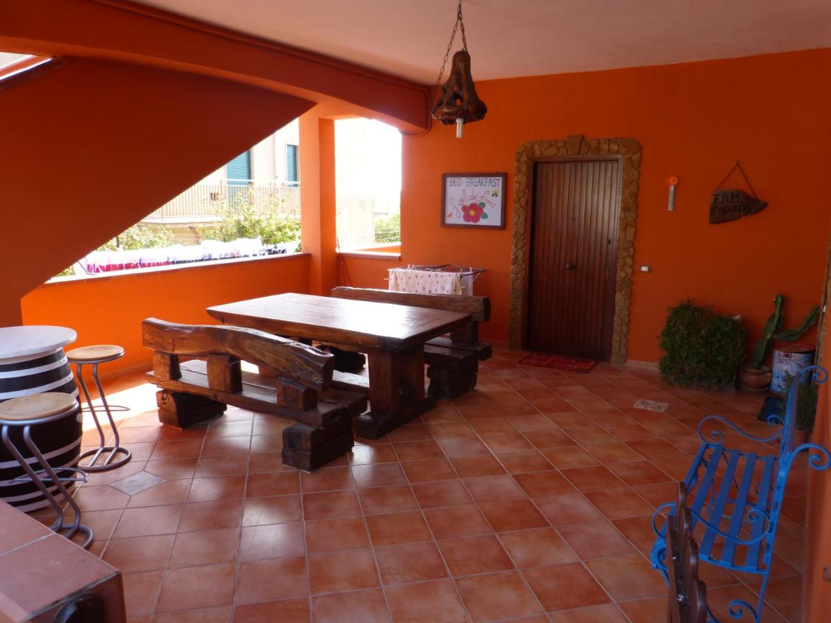 B&B Figli Dei Fiori - Housity