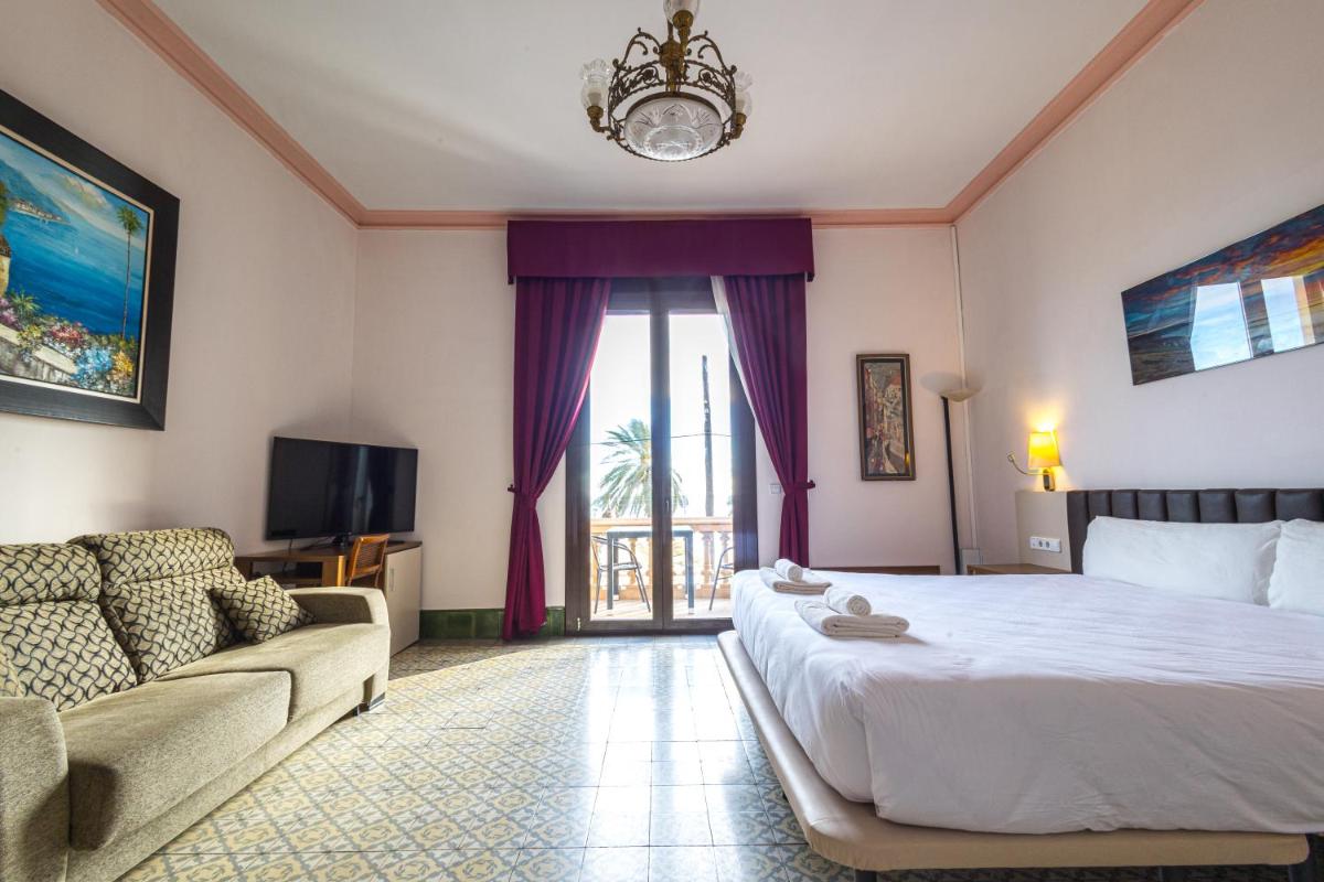 Hotel Llar de Capitans - Housity