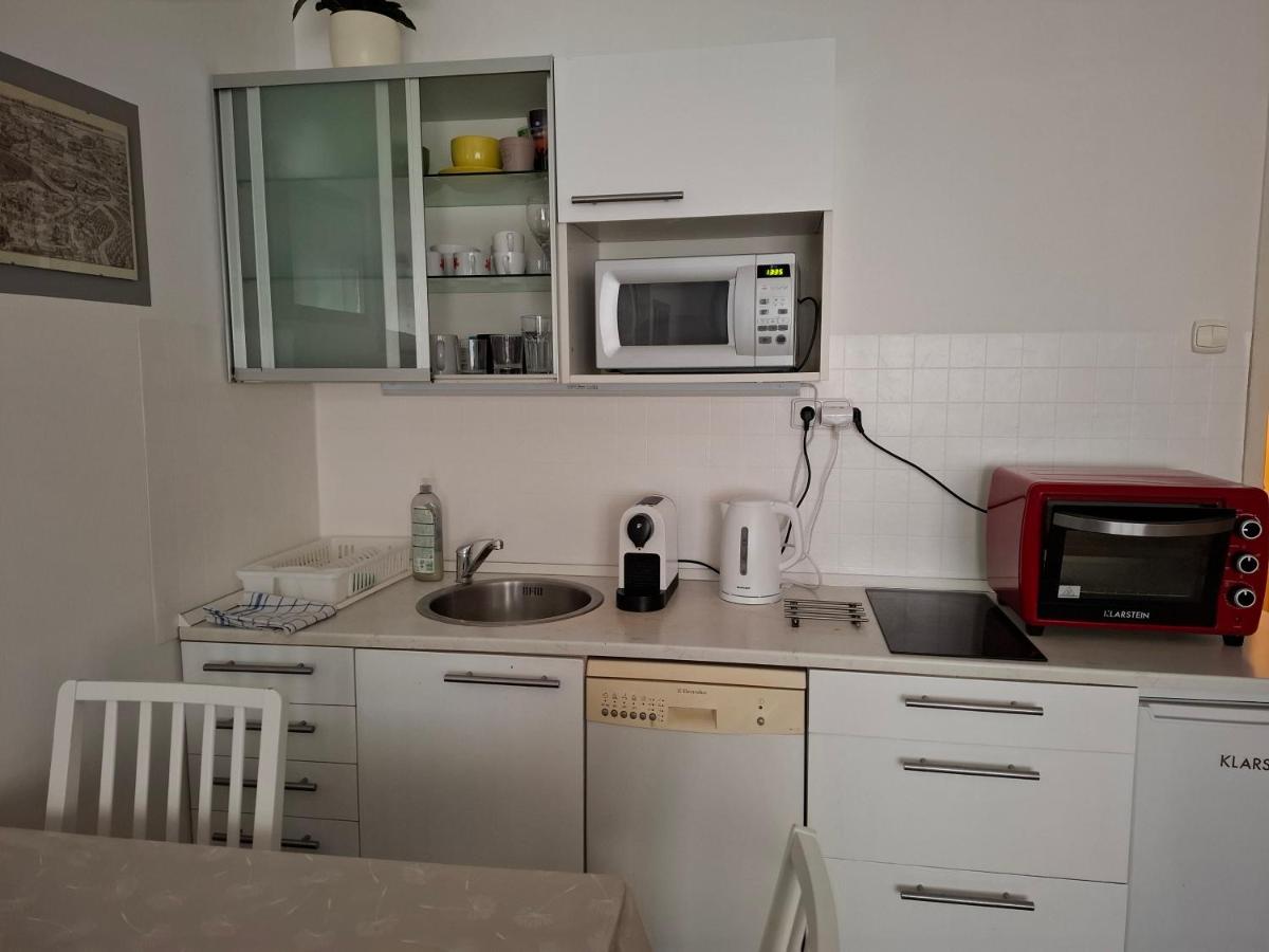 Coronation Apartment - Housity