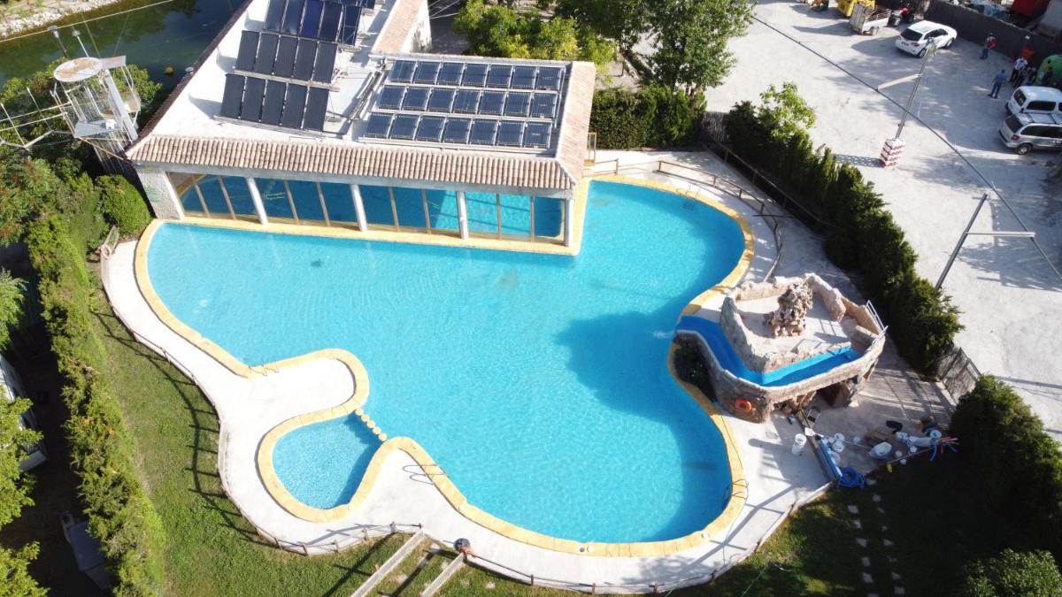 Camping Las Nogueras de Nerpio - Housity