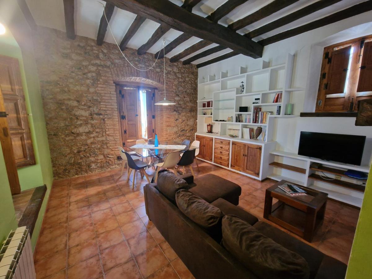 Hostal La Colonial - Housity