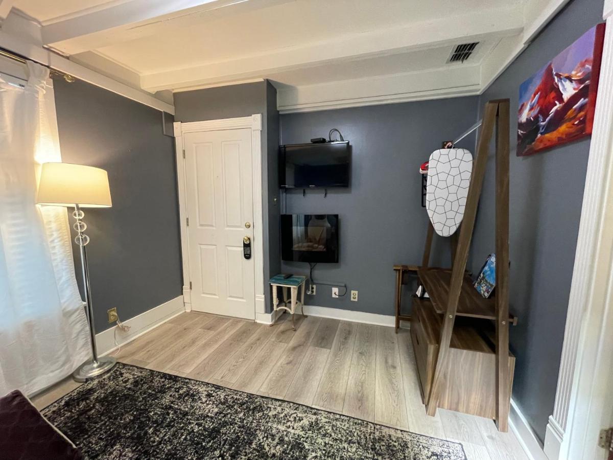 Peace & Plenty Inn Bed and Breakfast Downtown St Augustine-Adults Only - Housity