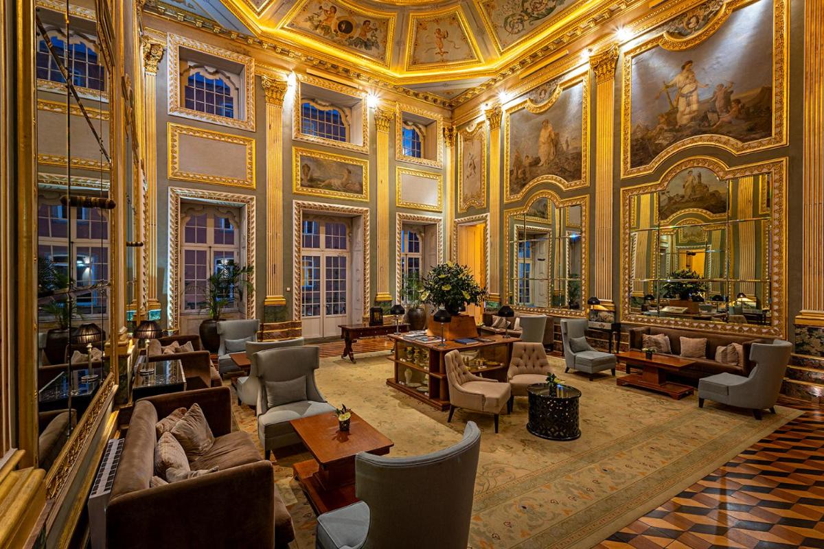 Uma área de estar em Pestana Palacio do Freixo, Pousada & National Monument - The Leading Hotels of the World
