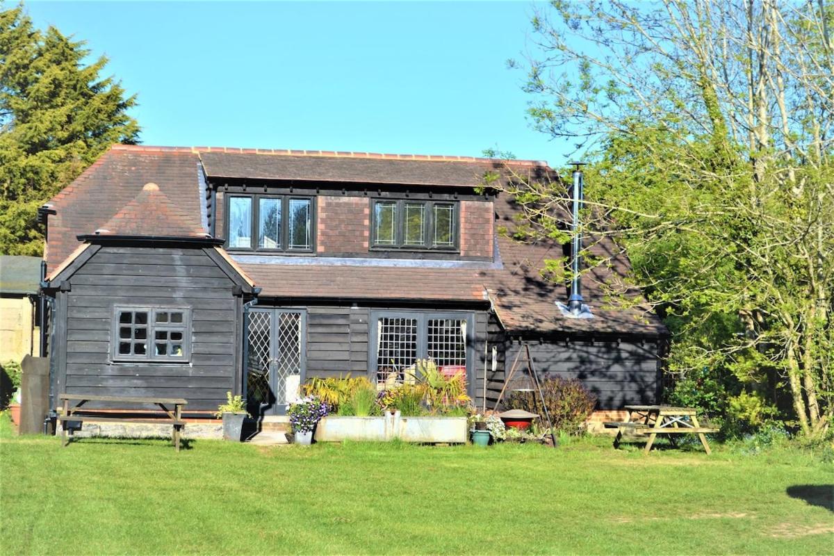 The Olde Dairy renovated barn - Housity
