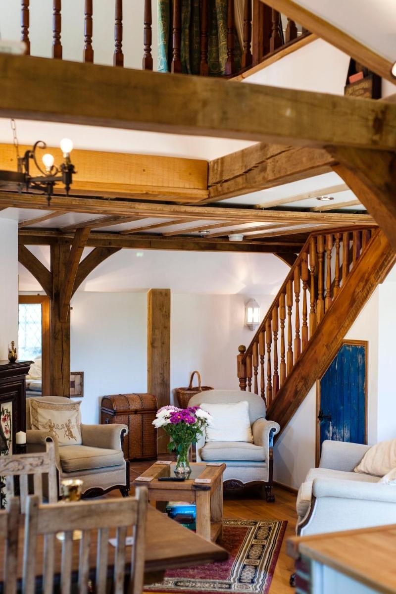 The Olde Dairy renovated barn - Housity