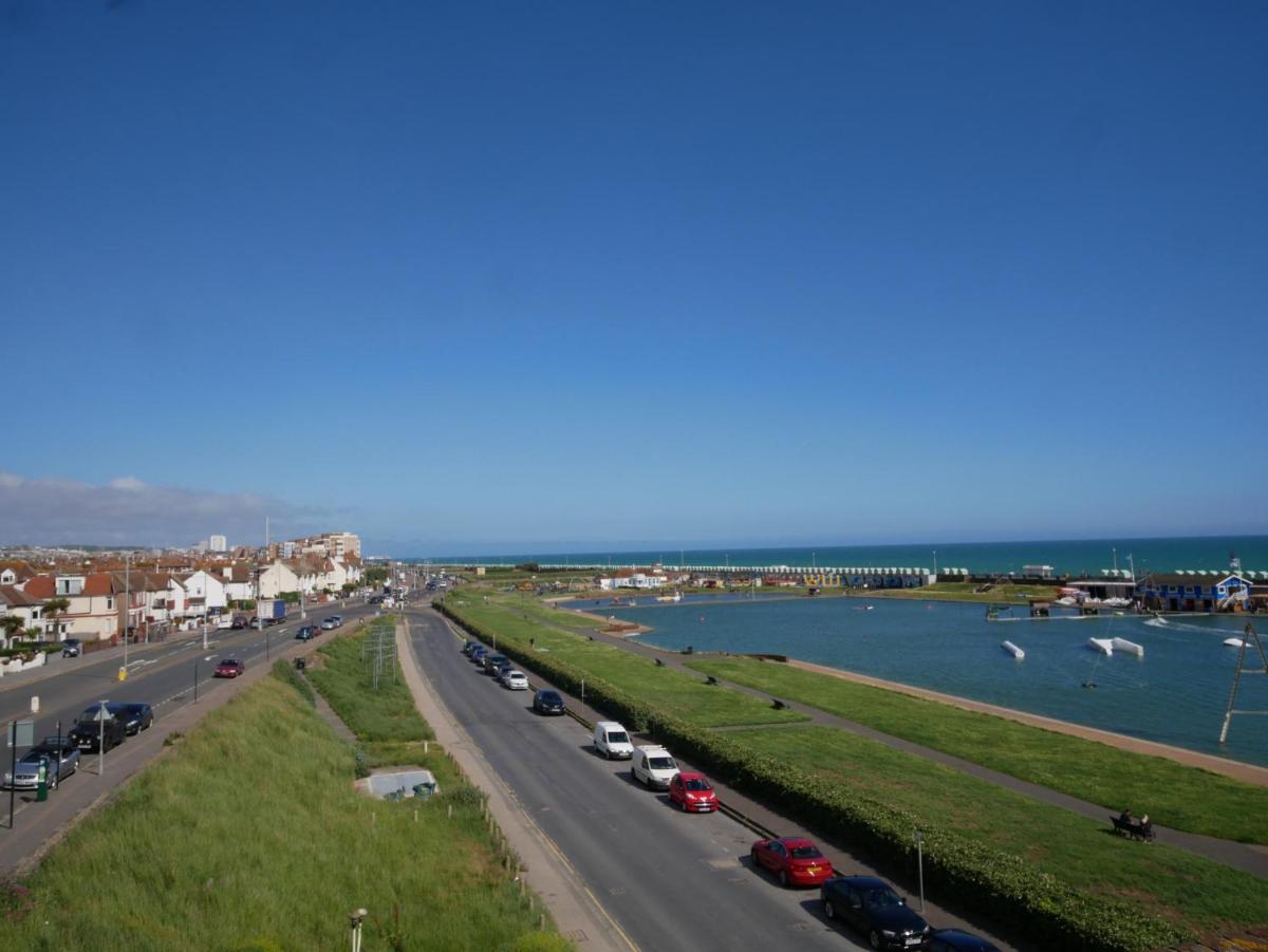 The Gather Inn - Housity