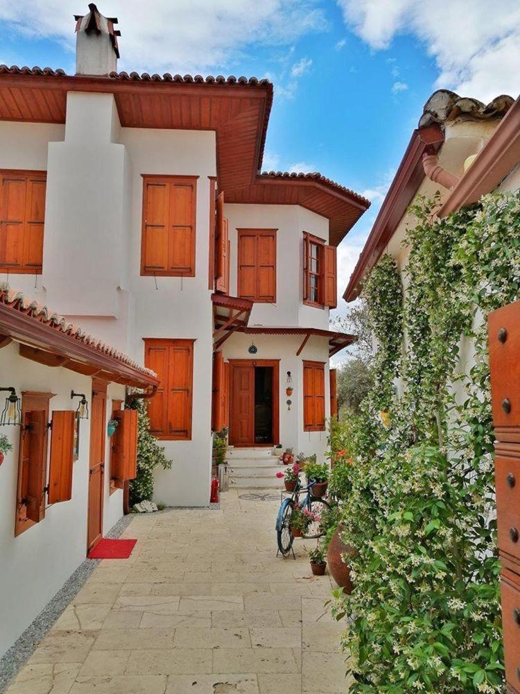 Meltem hanım konağı - Housity