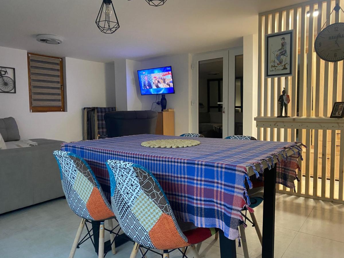 Apartman Vesna - Housity