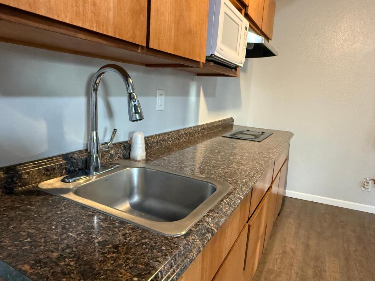 Budget Inn Bend - Housity