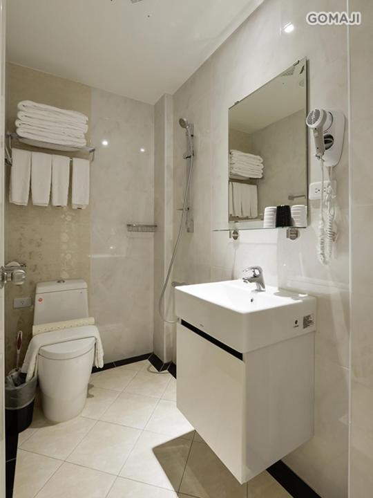 Top Bay B&B - Hizvo