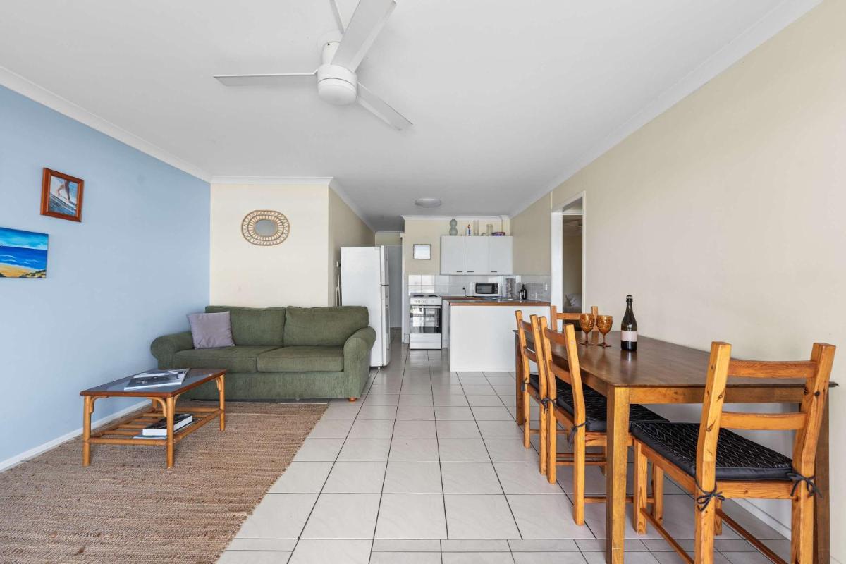 Brigadine Tugun Unit 3 - Housity