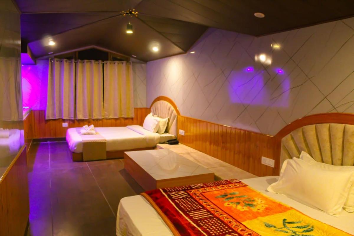 Elena Sridhi Hotel - Housity