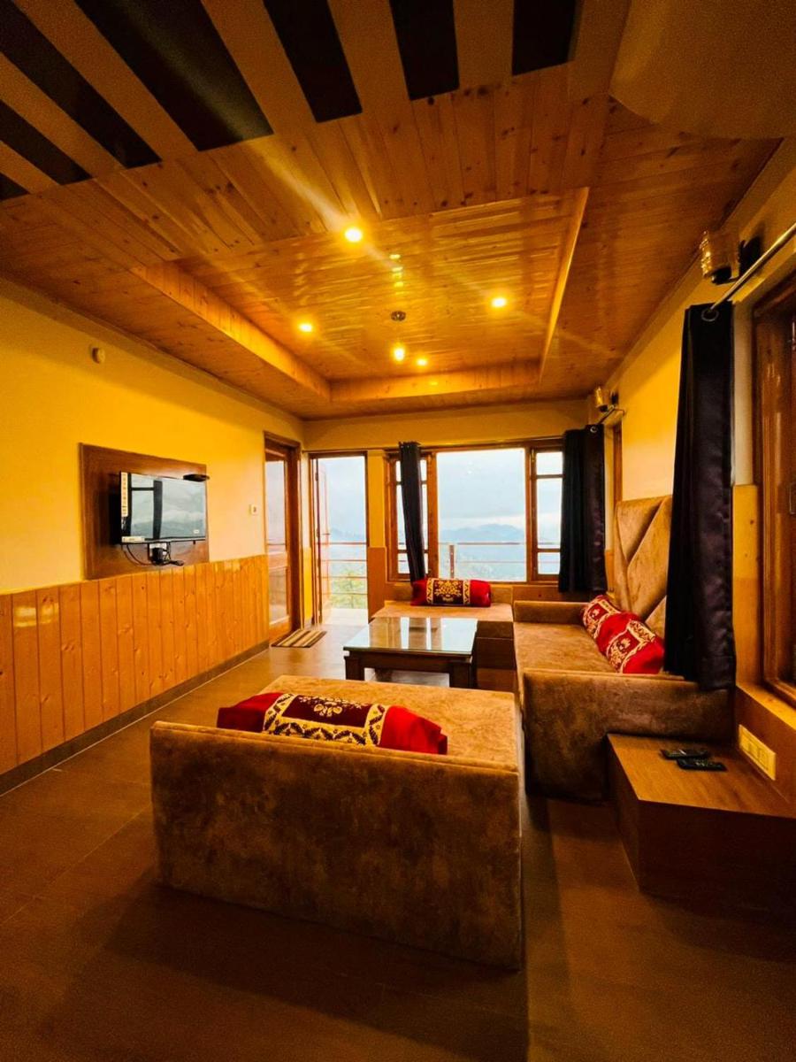 Elena Sridhi Hotel - Housity