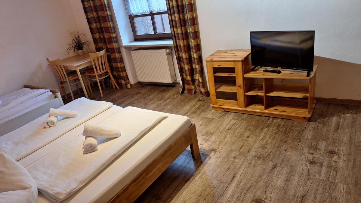 Beim Krahwirt - Housity