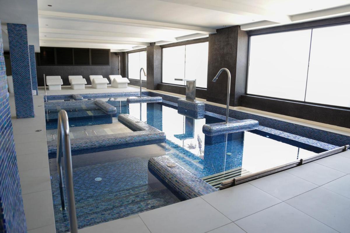 Piscina en o cerca de Eurostars Puerto de Ibiza