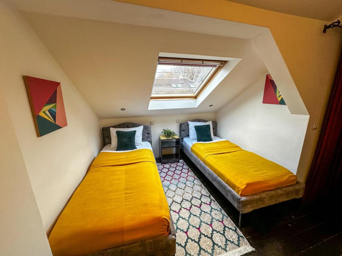 THE ONLY ONE Accommodation - Housity