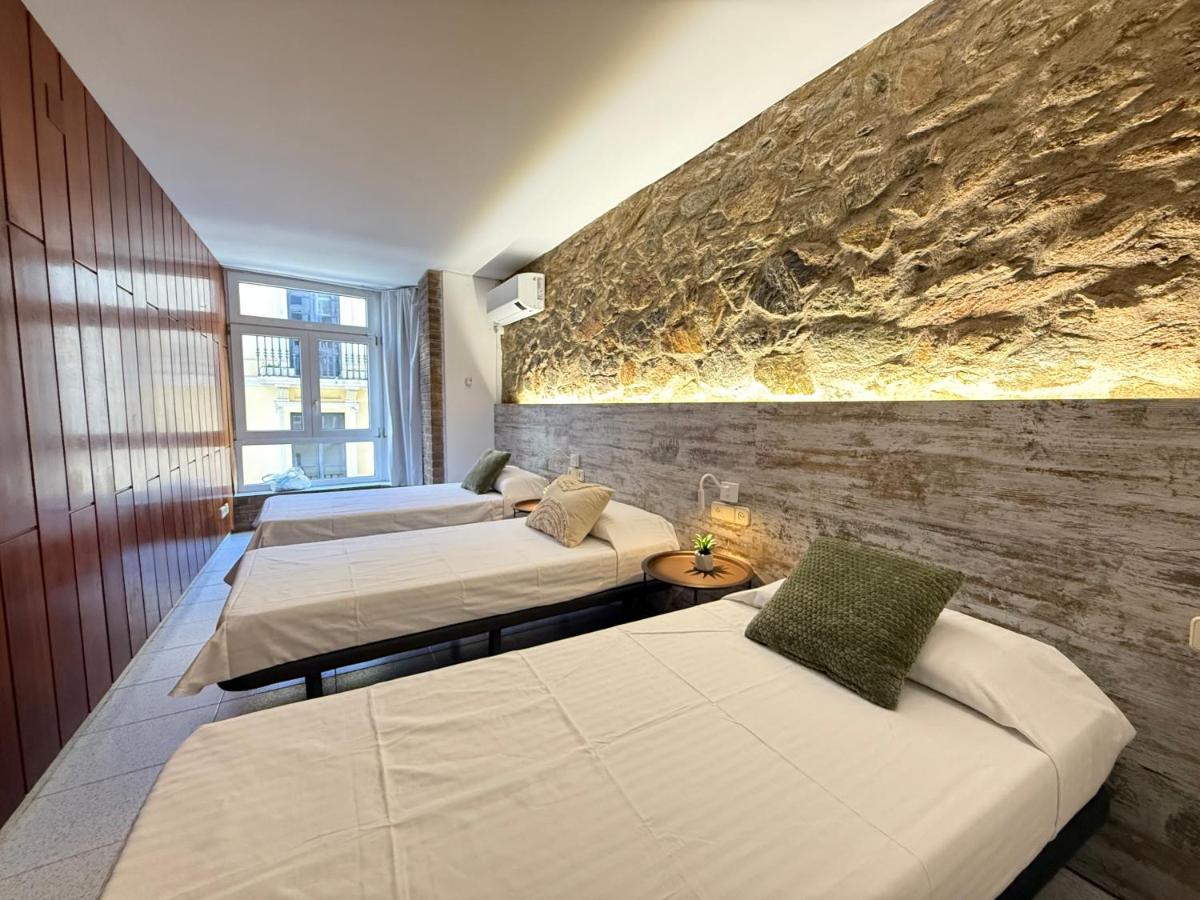 Agi Pi Sunyer Apartments - Housity
