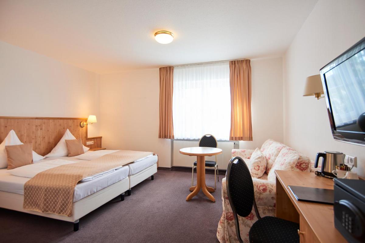 Hotel Restaurant Adler - Housity