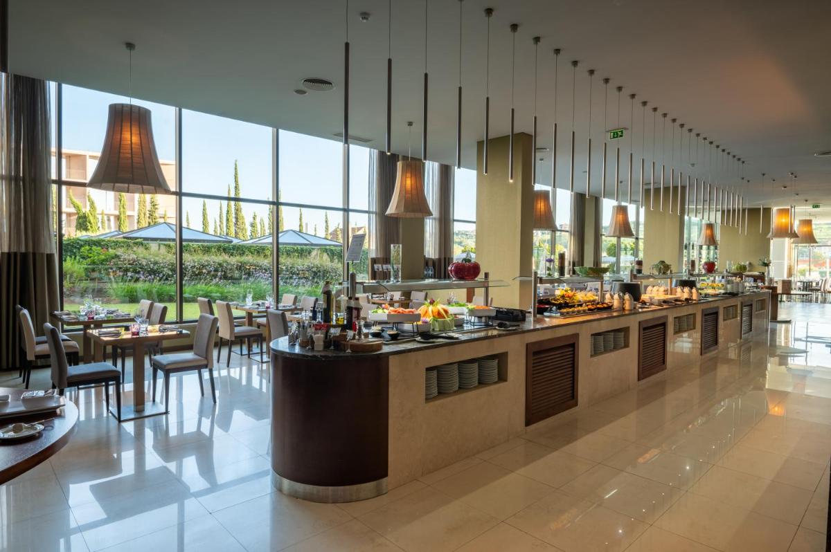 Refeições no hotel ou nas proximidades