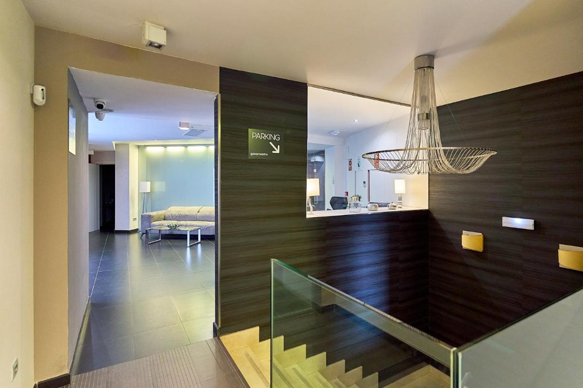 Hotel Barrio Húmedo by gaiarooms - Housity
