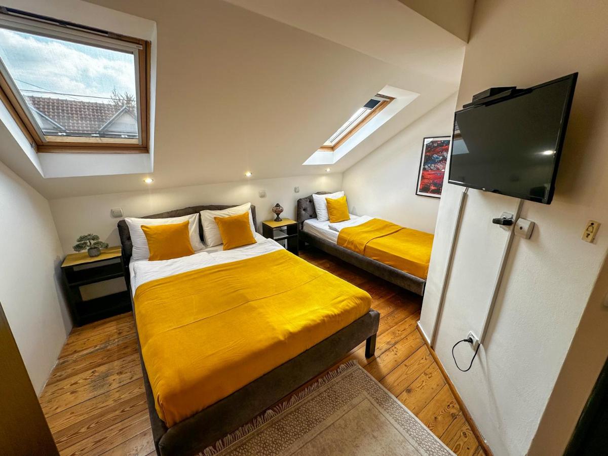 THE ONLY ONE Accommodation - Housity