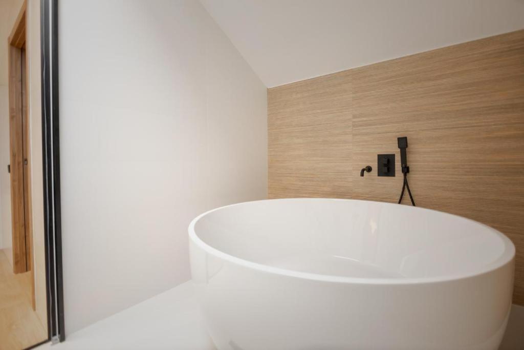 Un baño de Hotel & Spa Convento San Francisco