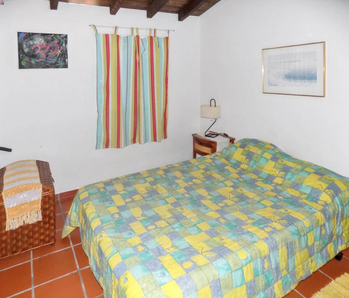 Charming House in Pataias with Shared Pool - Housity