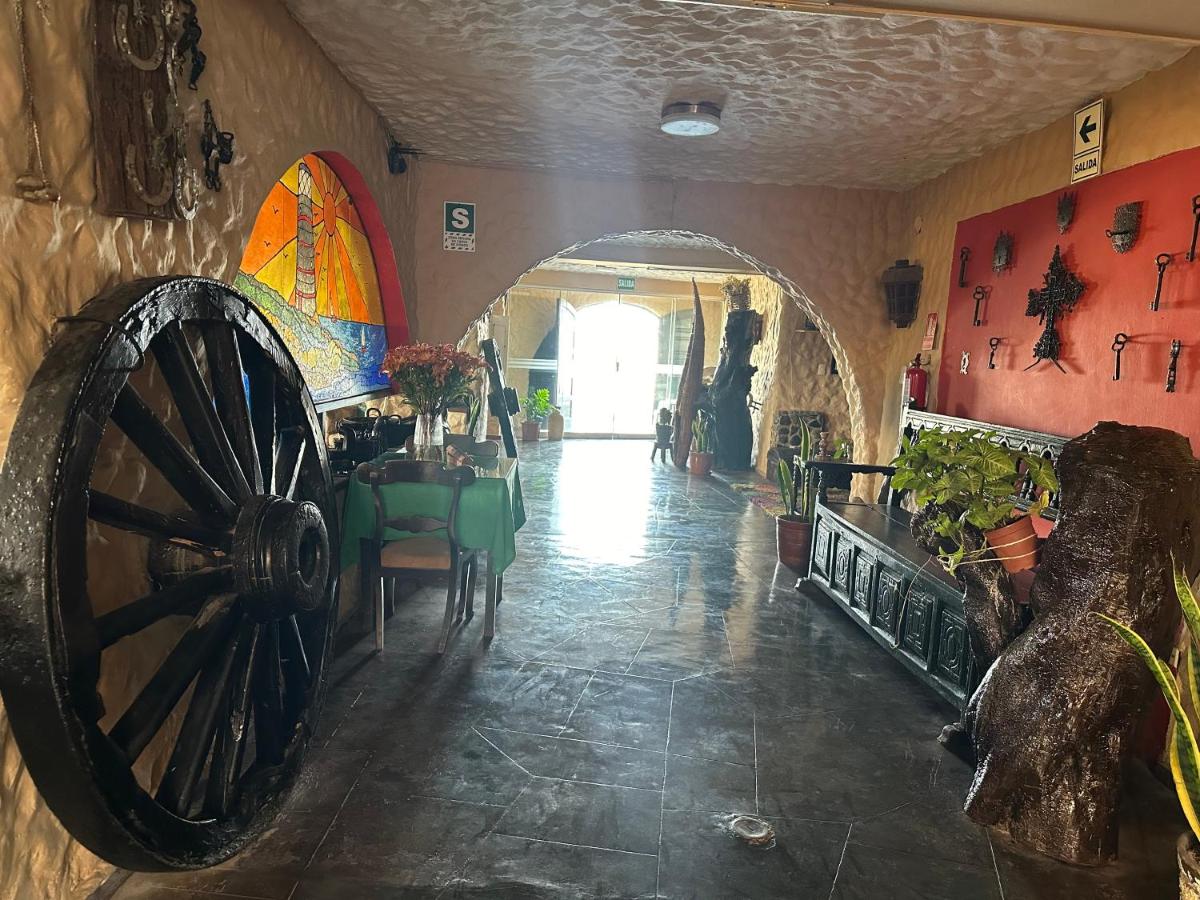 Ancla Hostal - Housity