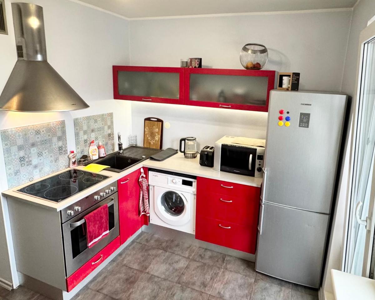 Quiet and comfortable apartment with parking for a nice stay for two, one or a couple guests with a child - Housity