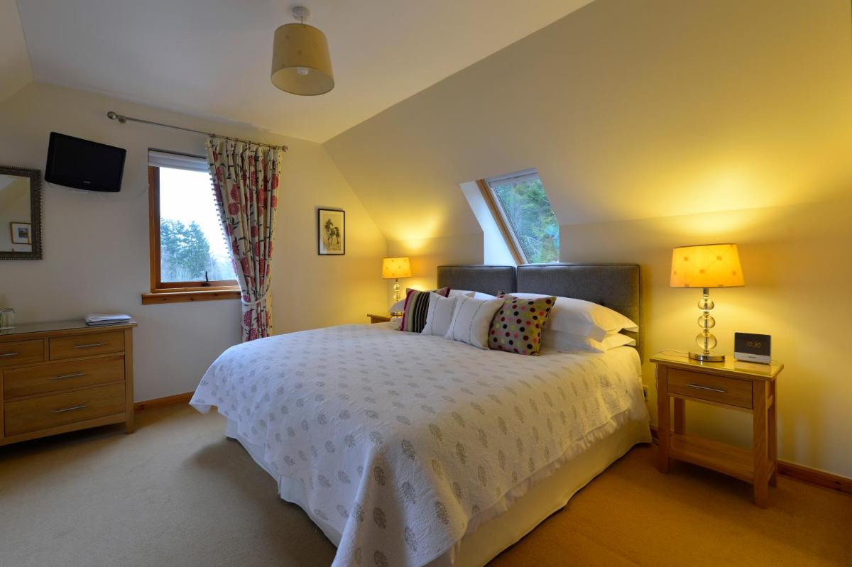 Brae House - Housity