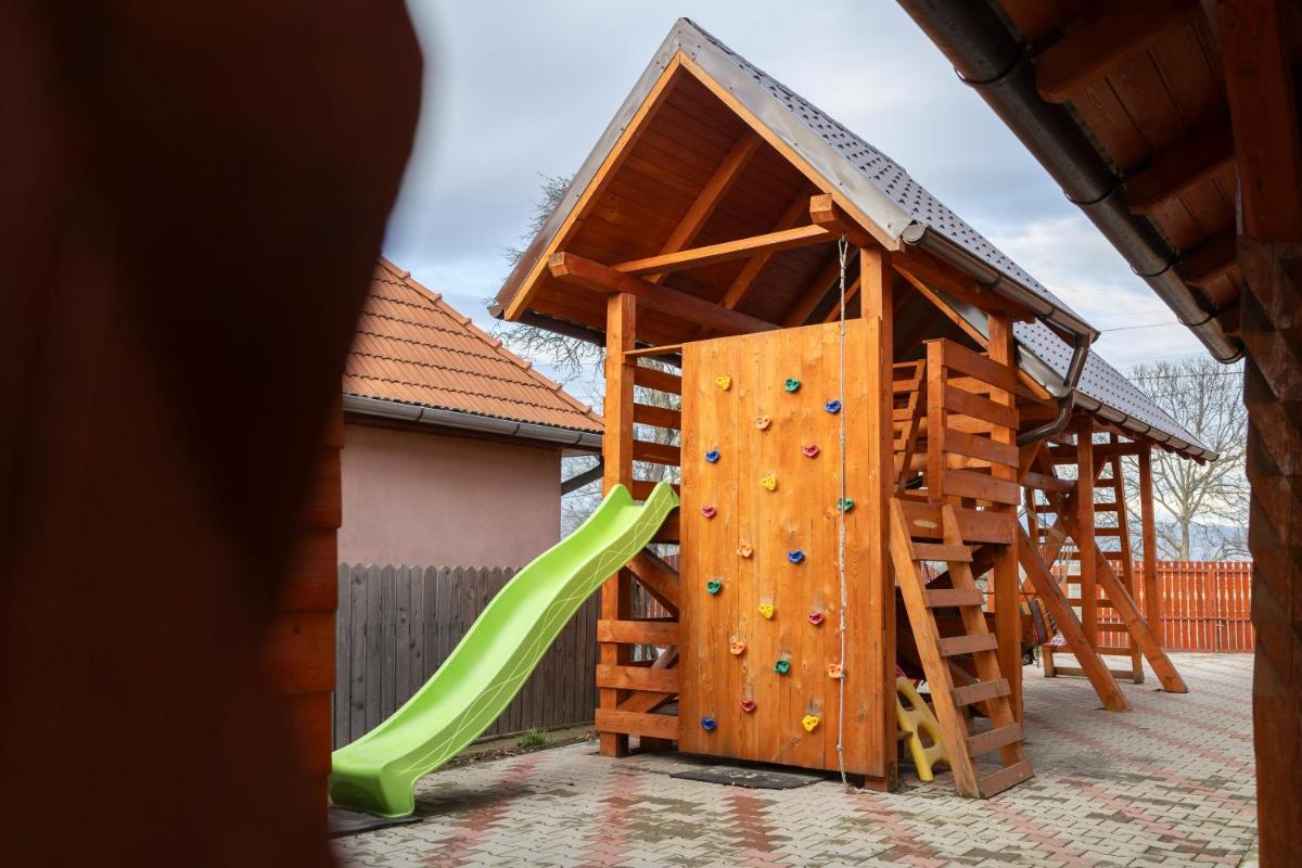 Cabana / Casa Tekla - Housity